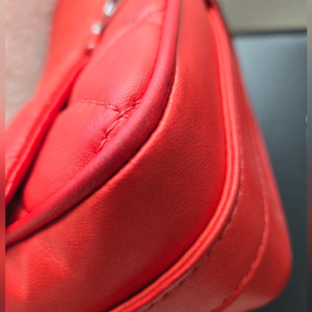 CHANEL Coral Quilted Lambskin Flap Shoulder Bag Medium - Picture 16 of 17